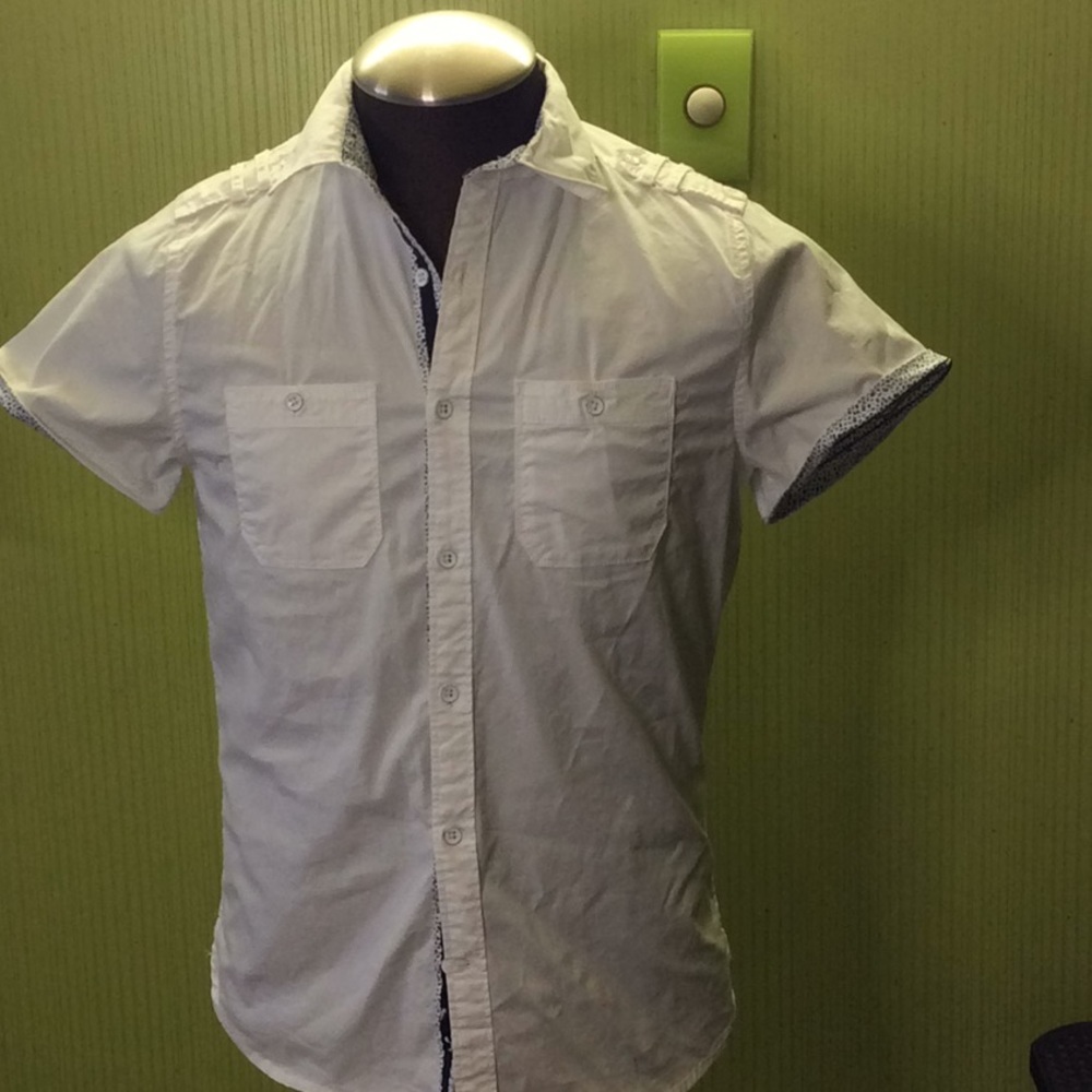 White casual shirt